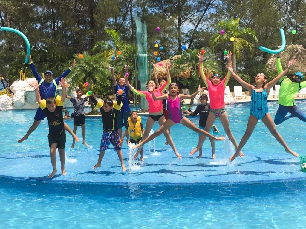 La Ensenada Beach Resort Tela Eksteriør billede