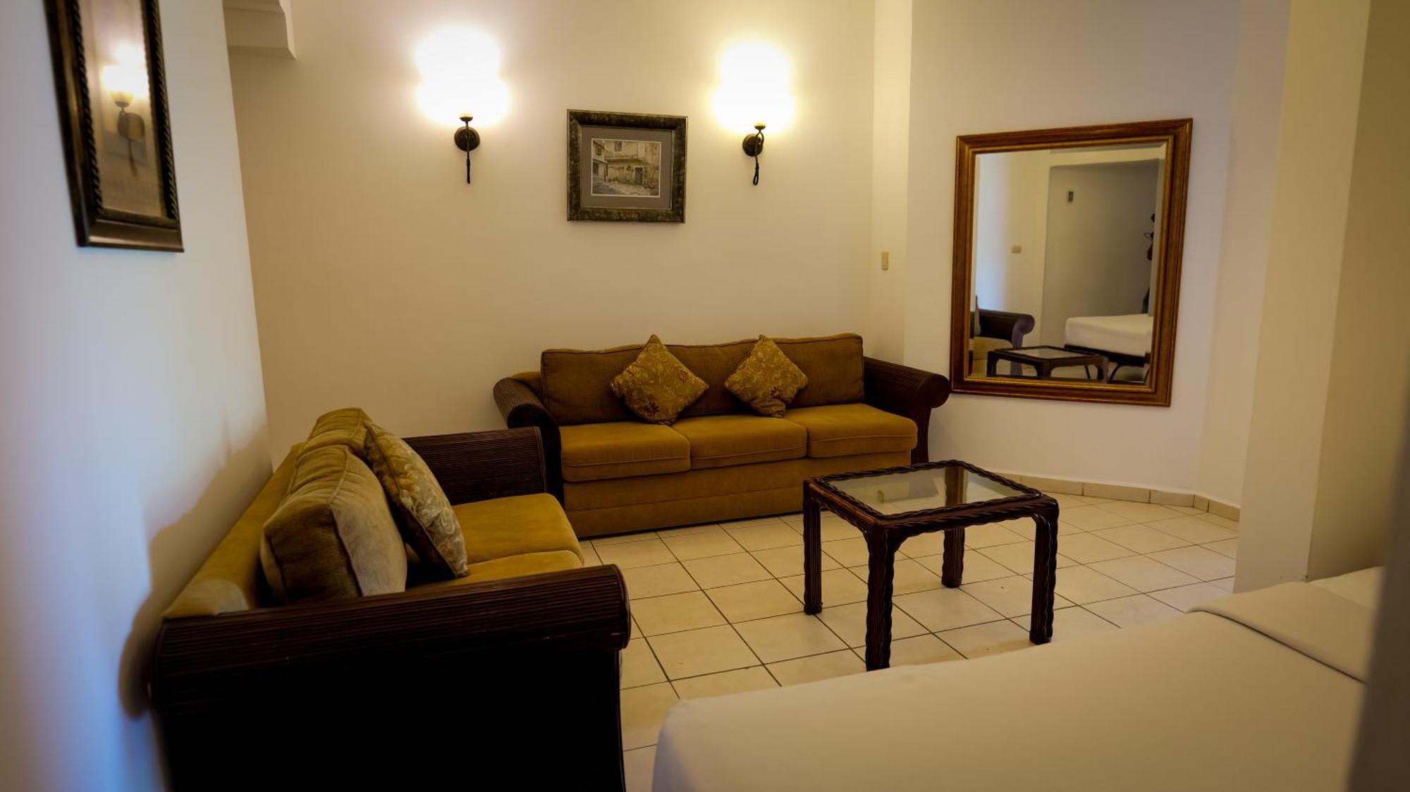 La Ensenada Beach Resort Tela Eksteriør billede