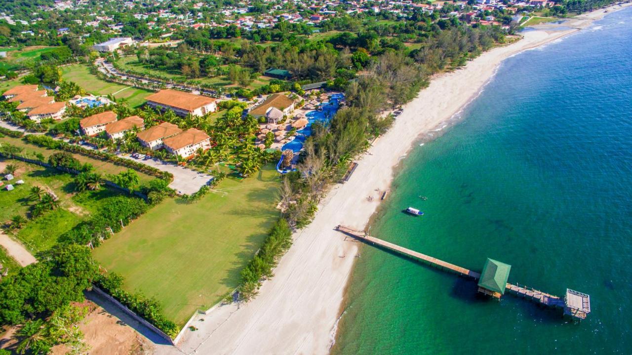 La Ensenada Beach Resort Tela Eksteriør billede